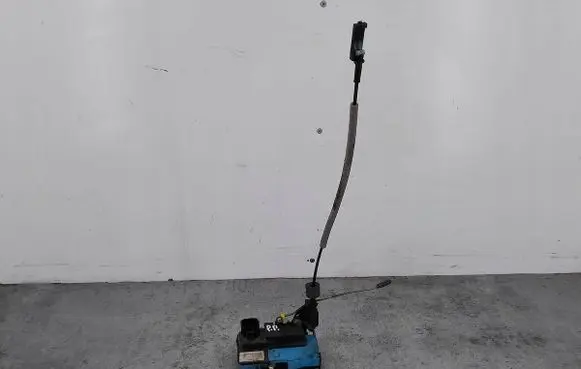 Volvo S60 Front door lock 30663042