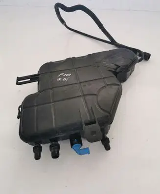 BMW 5 F10 F11 Coolant expansion tank/reservoir 8610819