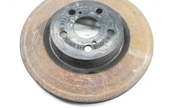 Toyota Yaris XP210 Front brake disc