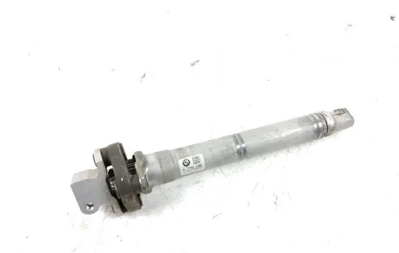 BMW 6 F12 F13 Steering column universal joint 6776108