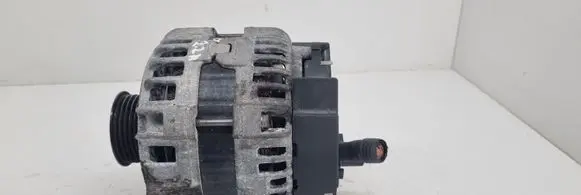 Mercedes-Benz CLA C117 X117 W117 Generator/alternator A0009063322