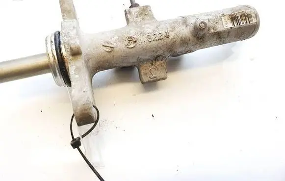 Toyota Corolla E120 E130 Master brake cylinder 