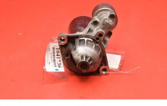 BMW X3 E83 Starter motor 7796892-02