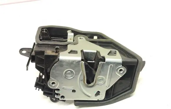 BMW X1 E84 Rear door lock 7229460