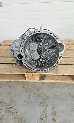 Renault Trafic III (X82) Manual 5 speed gearbox PF6068