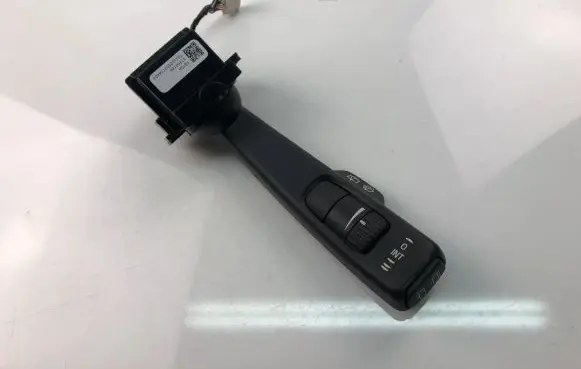 Volvo XC60 Indicator stalk 31264168