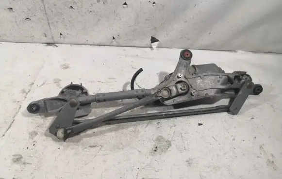 Opel Insignia A Front wiper linkage and motor 13227392