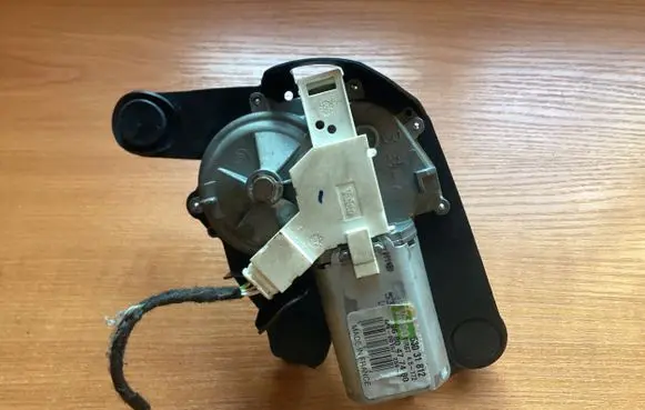 Seat Ibiza III (6L) Rear window wiper motor 9680477480 53031812