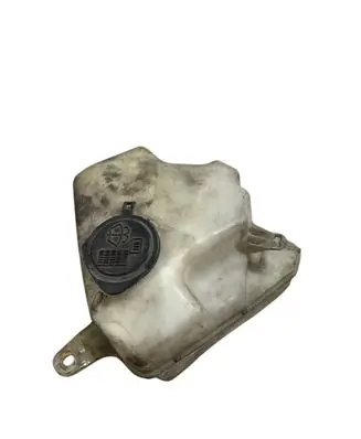 Toyota Prius (XW20) Windshield washer fluid reservoir/tank 060851145