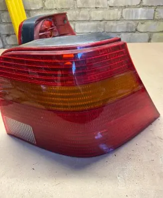 Volkswagen Golf IV Rear/tail lights 37740748 37740719