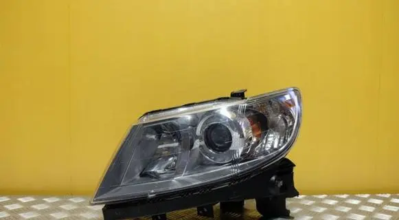 Subaru Tribeca Headlight/headlamp SUBARU-TRIBECA 1925