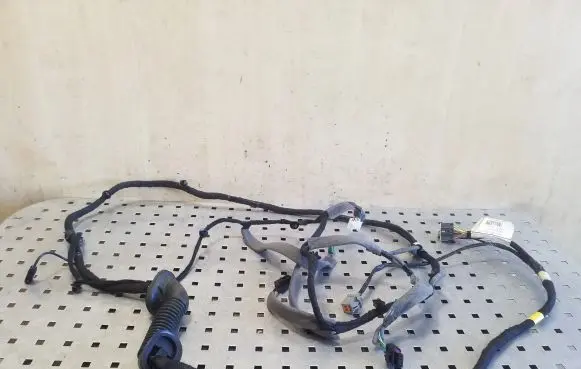 Volvo XC90 Tailgate/trunk wiring harness 32212122AC 32212122 D33436114
