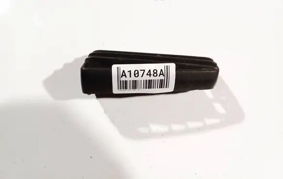 Volkswagen Golf III Dash center air vent grill