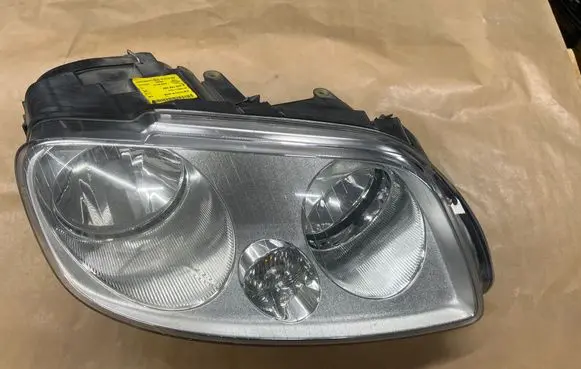 Volkswagen Touran I Headlight/headlamp 2K0941006B 20011002A 4VEX13005AF