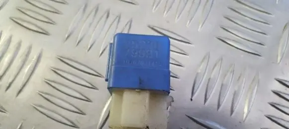 Nissan Almera Other relay 2523079981