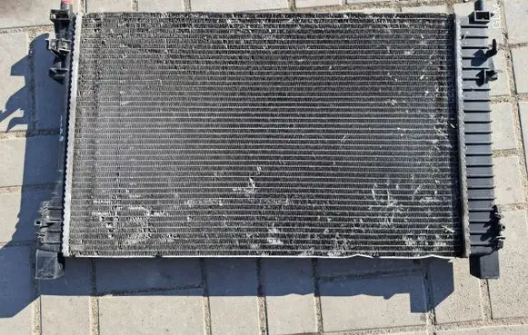 Mercedes-Benz CLK A209 C209 Coolant radiator A2035004803