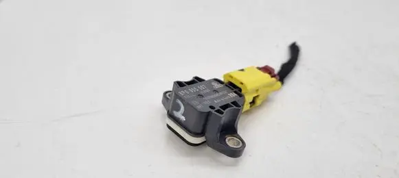 Audi A4 S4 B7 8E 8H Airbag deployment crash/impact sensor 8P0955557