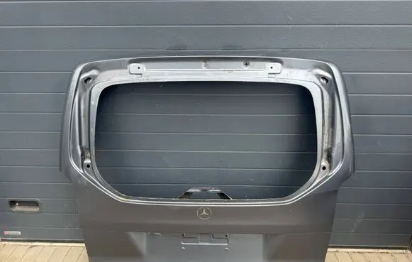 Mercedes-Benz V Class W447 Truck tailgate CZESCICARSPL002