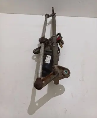 Front wiper linkage and motor