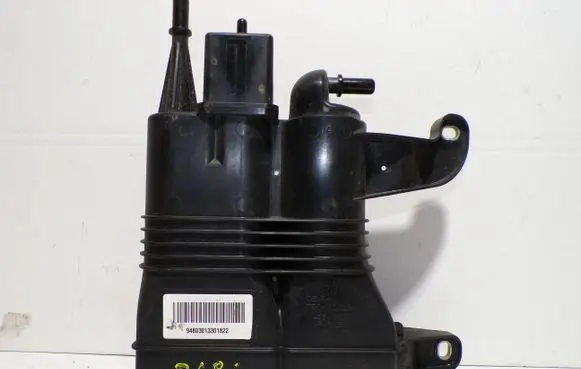 BMW 2 Active Tourer U06 Active carbon filter fuel vapour canister 9452948 28653868 0182231