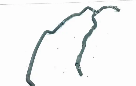Toyota Prius (XW50) Engine coolant pipe/hose