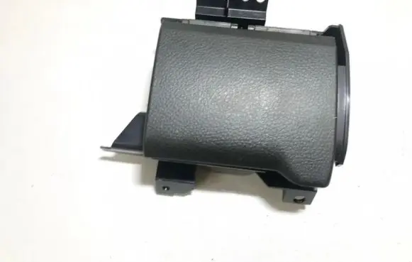 Car ashtray