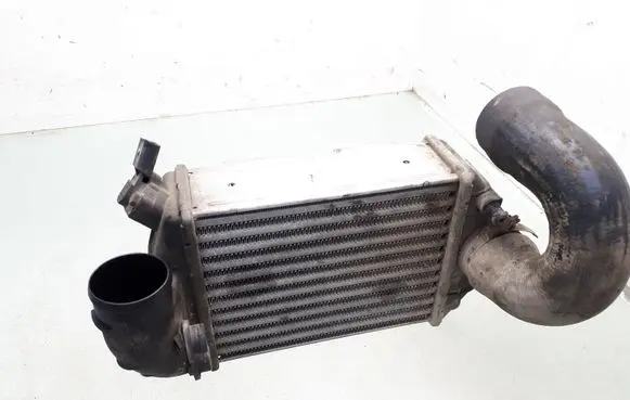 Audi A4 S4 B5 8D Intercooler radiator 059145805 157582013 0281002326