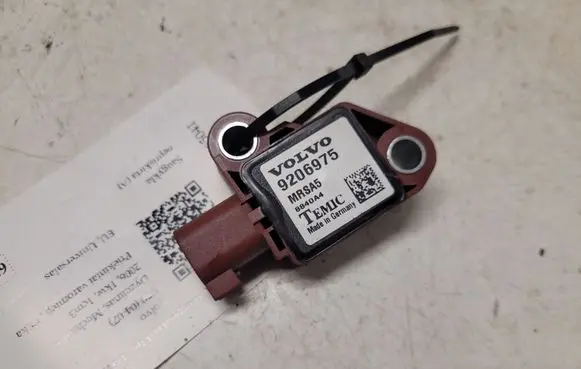 Volvo V50 Airbag deployment crash/impact sensor 9206975