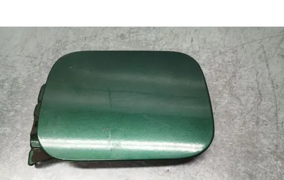 Audi A4 S4 B5 8D Fuel tank cap 8D0010139D