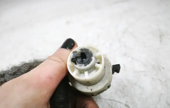Audi A4 S4 B5 8D Ignition lock contact 4A0905849