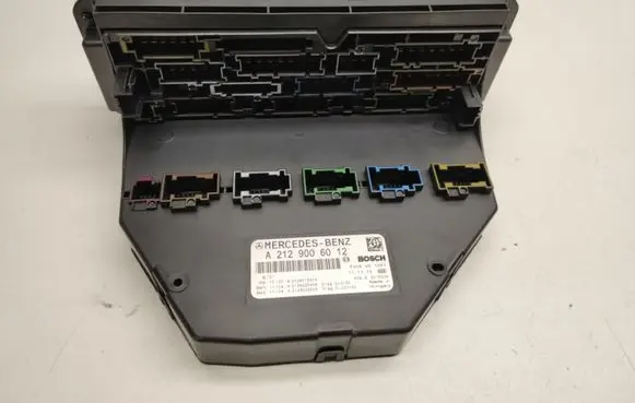 Mercedes-Benz E W212 SAM control unit A2129006012