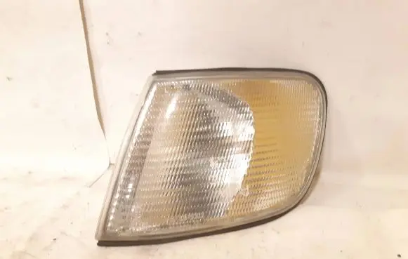 Audi 100 S4 C4 Front indicator light 185002B