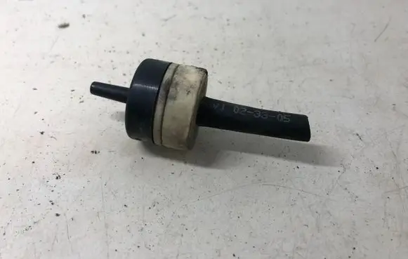 Volkswagen Sharan Vacuum valve 046905291A