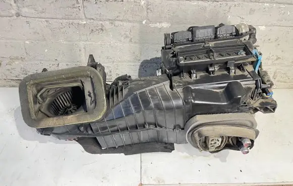 Volkswagen Golf VI Interior heater climate box assembly 5K1820003AP
