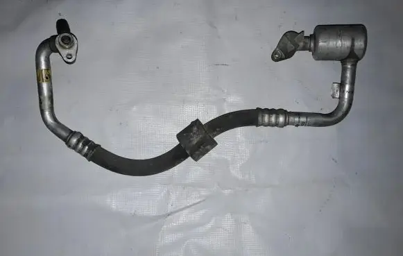 Alfa Romeo Giulietta Air conditioning (A/C) pipe/hose 50519422