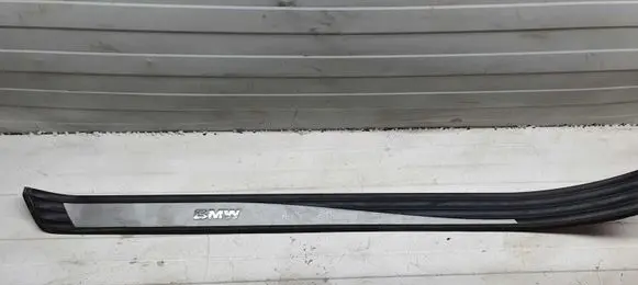 BMW 5 E60 E61 Front sill trim cover 51477034303 51477074509 22339910