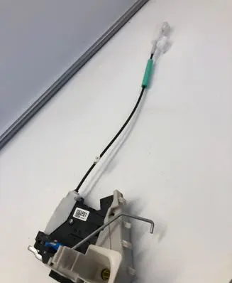 Hyundai Kona II Front door lock 813c0be000
