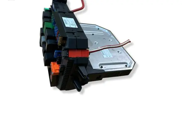 Mercedes-Benz S W221 Fuse module A2215450001