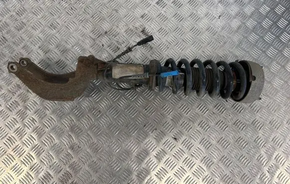 BMW X6 M Front shock absorber with coil spring 6788761 6785377