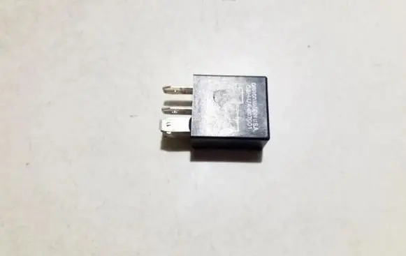 Jeep Grand Cherokee (WJ) Other relay 04671167 21911a