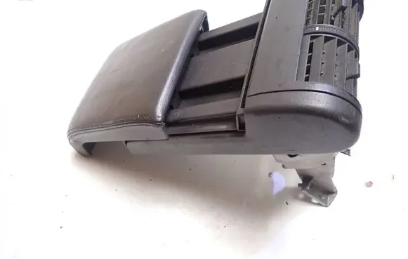 Opel Vectra C Armrest 13107550
