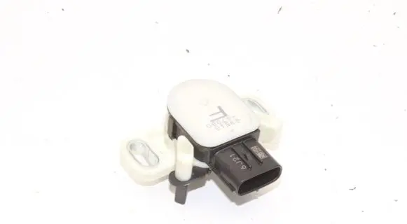 Toyota Prius (XW50) Brake pedal sensor switch 8951047030
