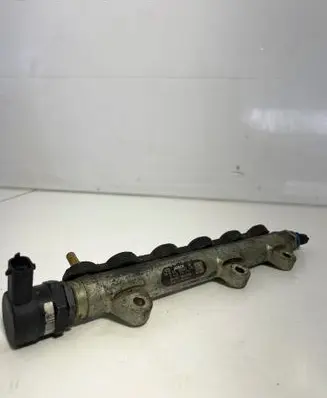 Renault Scenic II - Grand scenic II Fuel main line pipe 0445214114 H82426550