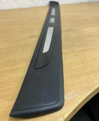 BMW 7 E65 E66 (A) pillar trim 8223551 7051871