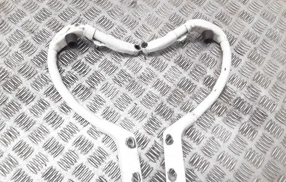 Audi 80 90 B2 Tailgate/trunk/boot hinge 811827300G