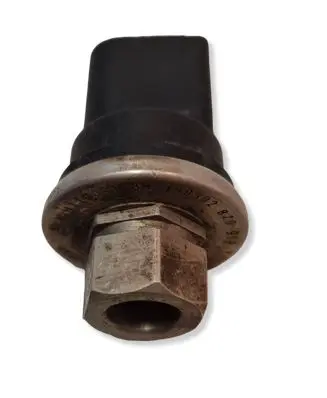 Volkswagen Transporter - Caravelle T4 Air conditioning (A/C) pressure sensor 8Z0959126