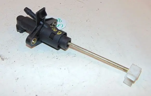 Volkswagen Golf IV Clutch master cylinder 1J1721388G 1J1721388C 1J1721388A