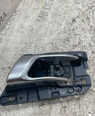 Porsche Macan (95B) Front door interior handle 95B837019
