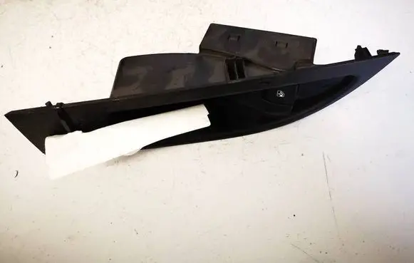 Opel Insignia A Electric window control switch 13301888