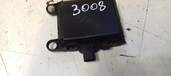 Peugeot 3008 I Blind spot module 9673046780